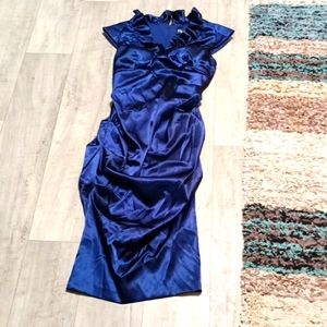 princess polly baby blue dress Cristiano Ronaldo's Fiancee Georgina Rodríguez Recreates Hilary Swank's  2005 Oscar Look At White House Dinner | Fashion News main image 1